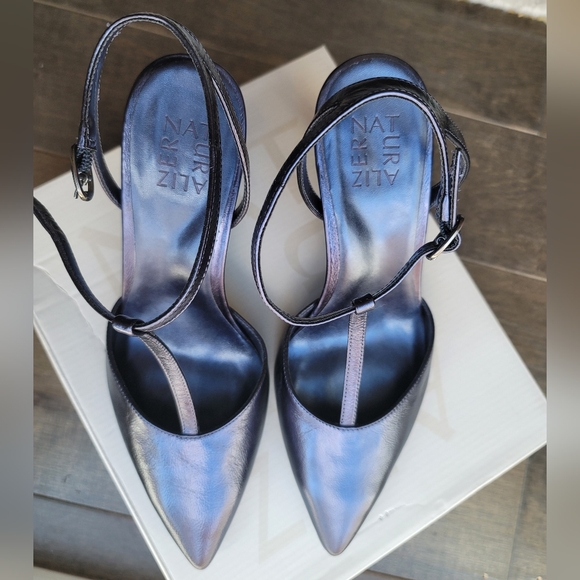 NIB Naturalizer Astrid T-Strap Pointed Toe Dress Pumps, Navy, Size 7.5W - Picture 4 of 7
